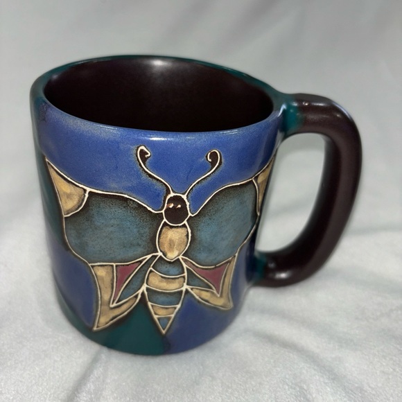 Vintage Mexican stoneware pottery mugs signed and designed by Mara - Picture 13 of 13